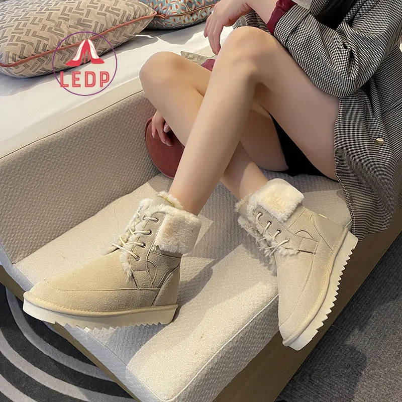 2022 New Ankle Boots Female Booties Woman Winter Snow High Boots Plush Women Korean Version Non-Slip Comfortable Shoes for Women
2022 New Ankle Boots Female Booties Woman Winter Snow High Boots Plush Women Korean Version Non-Slip Comfortable Shoes for Women