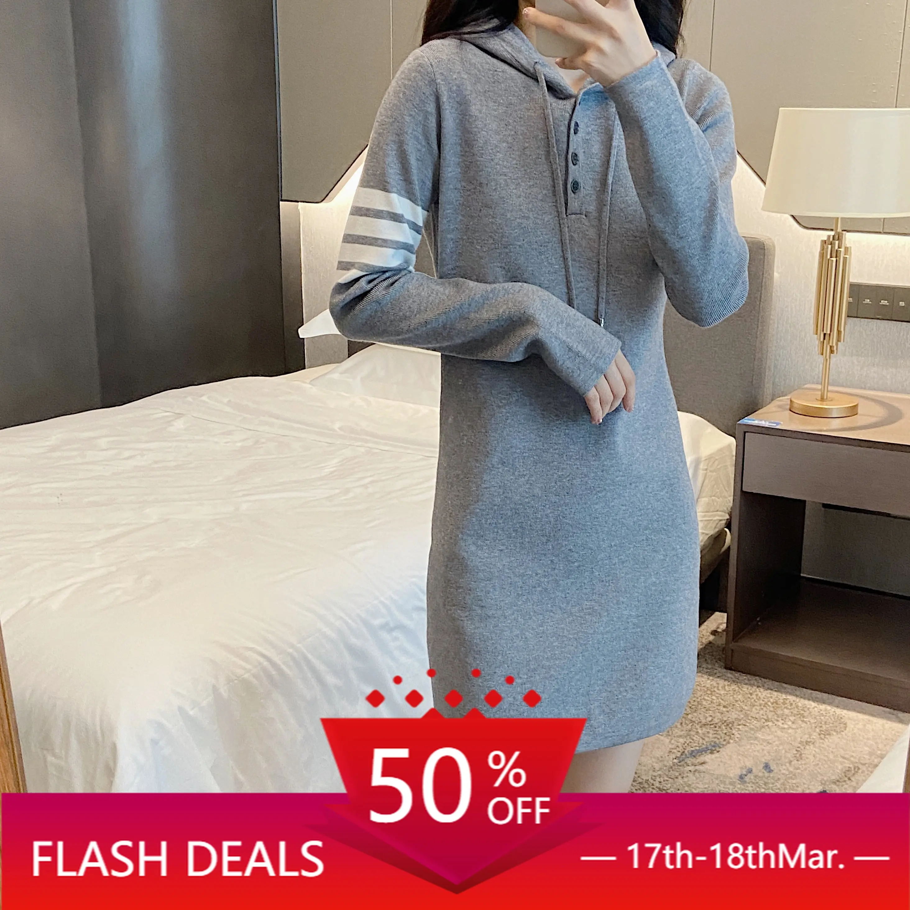 Spice Girls TB Knit Waist Dress Women's Autumn and Winter Four-bar Drawstring Hooded Slim Show Slim Long Sleeves Hip Skirt Trend 
Spice Girls TB Knit Waist Dress Women's Autumn and Winter Four-bar Drawstring Hooded Slim Show Slim Long Sleeves Hip Skirt Trend