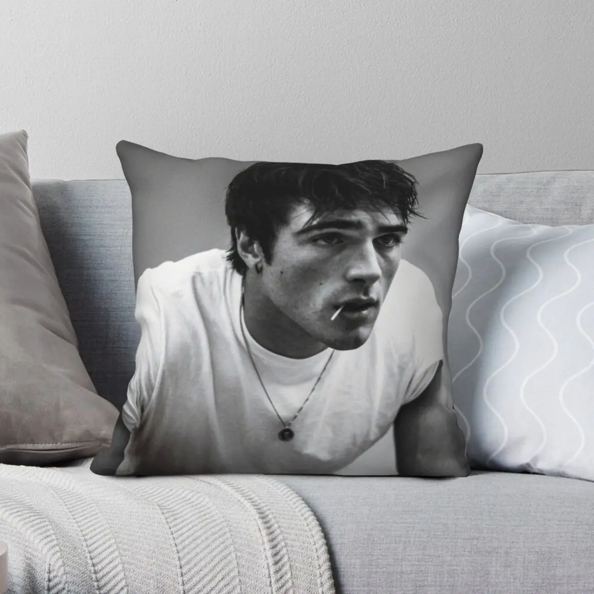 Jacob Elordi Square Pillowcase Polyester Linen Velvet Creative Zip Decor Throw Pillow Case Room Cushion Cover 45x45
Jacob Elordi Square Pillowcase Polyester Linen Velvet Creative Zip Decor Throw Pillow Case Room Cushion Cover 45x45
