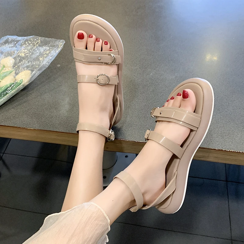 Women's Sandals 2022 New Fashion Women's Shoes Roman Shoes Soft Sole Open Toe Thickened Sole Solid Beach Shoes
Women's Sandals 2022 New Fashion Women's Shoes Roman Shoes Soft Sole Open Toe Thickened Sole Solid Beach Shoes
