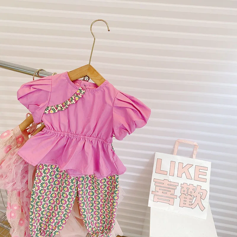 2022 Summer Children's Clothing Sets Girls Kids 2Pcs Suits Puff Sleeve Blouse Tops + Floral Print Casual Loose Pants
2022 Summer Children's Clothing Sets Girls Kids 2Pcs Suits Puff Sleeve Blouse Tops + Floral Print Casual Loose Pants