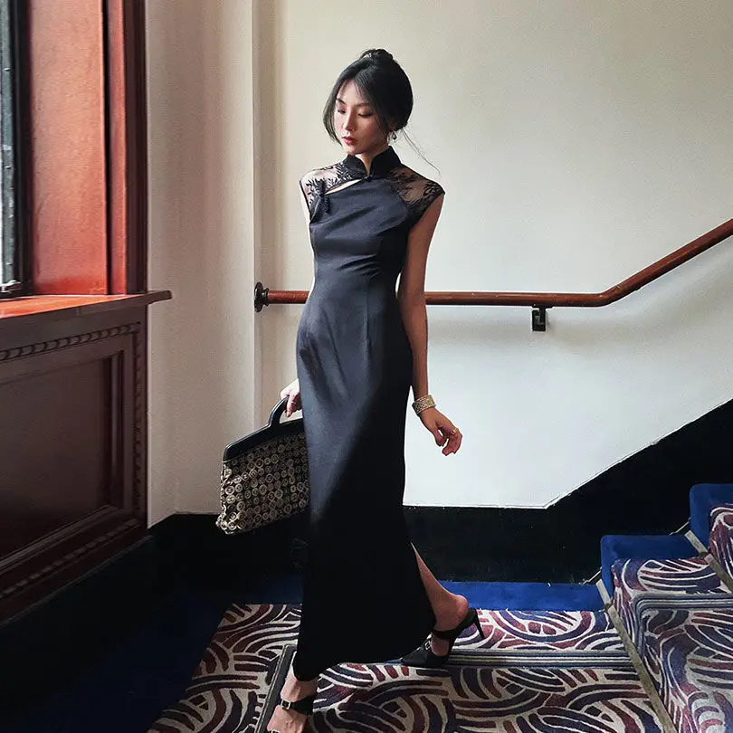 Chinese Style Classical Satin Qipao Dresses Sleeveless Slim Long Cheongsam Elegant Black Backless Retro Lace 2022 Summer New
Chinese Style Classical Satin Qipao Dresses Sleeveless Slim Long Cheongsam Elegant Black Backless Retro Lace 2022 Summer New