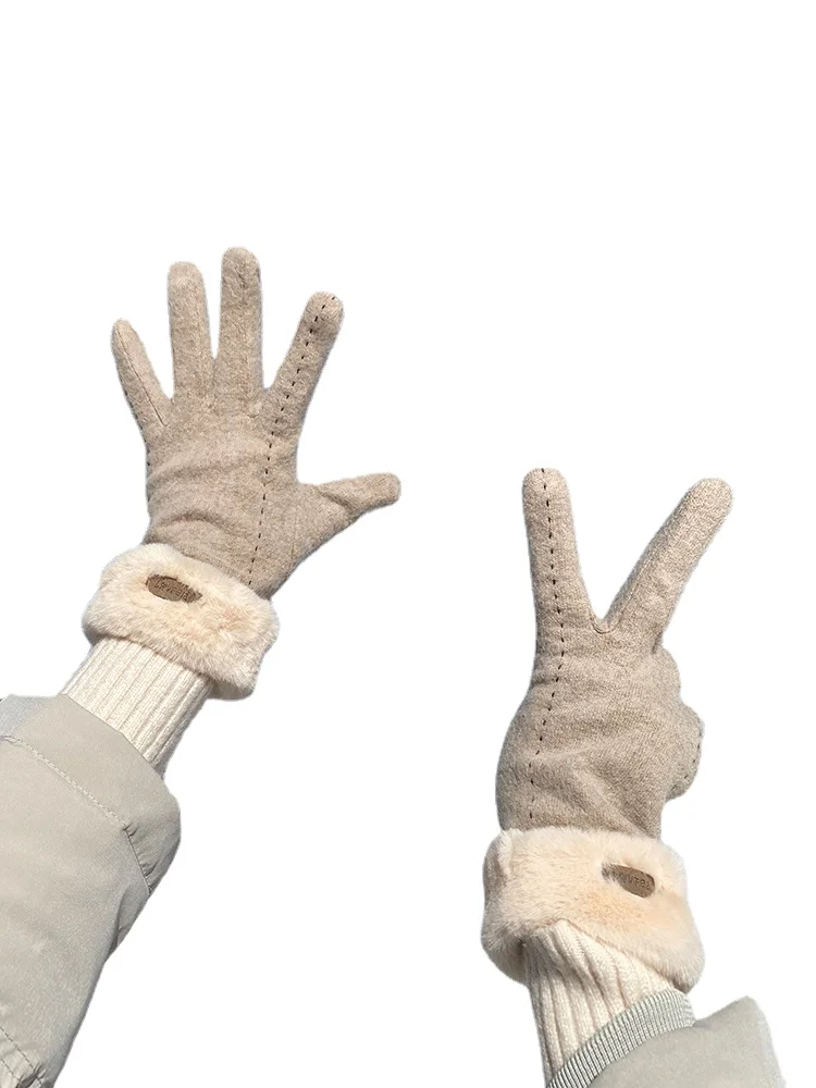 YY Gloves Women's Riding Warm Cashmere Touch Screen Thickening
YY Gloves Women's Riding Warm Cashmere Touch Screen Thickening