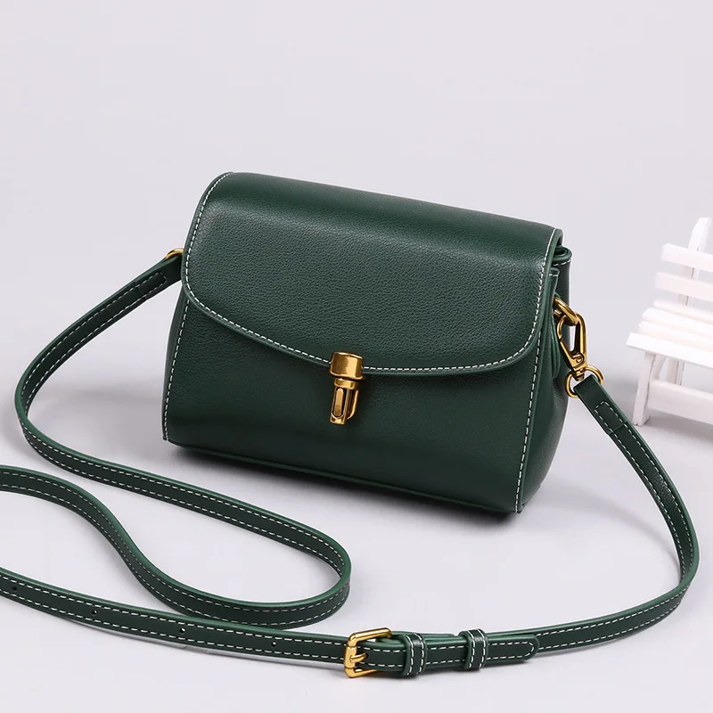 2023 New Arrival: Small Batch Design, Genuine Leather, Fashionable and Minimalist Crossbody Bag for Women's Everyday Style
2023 New Arrival: Small Batch Design, Genuine Leather, Fashionable and Minimalist Crossbody Bag for Women's Everyday Style