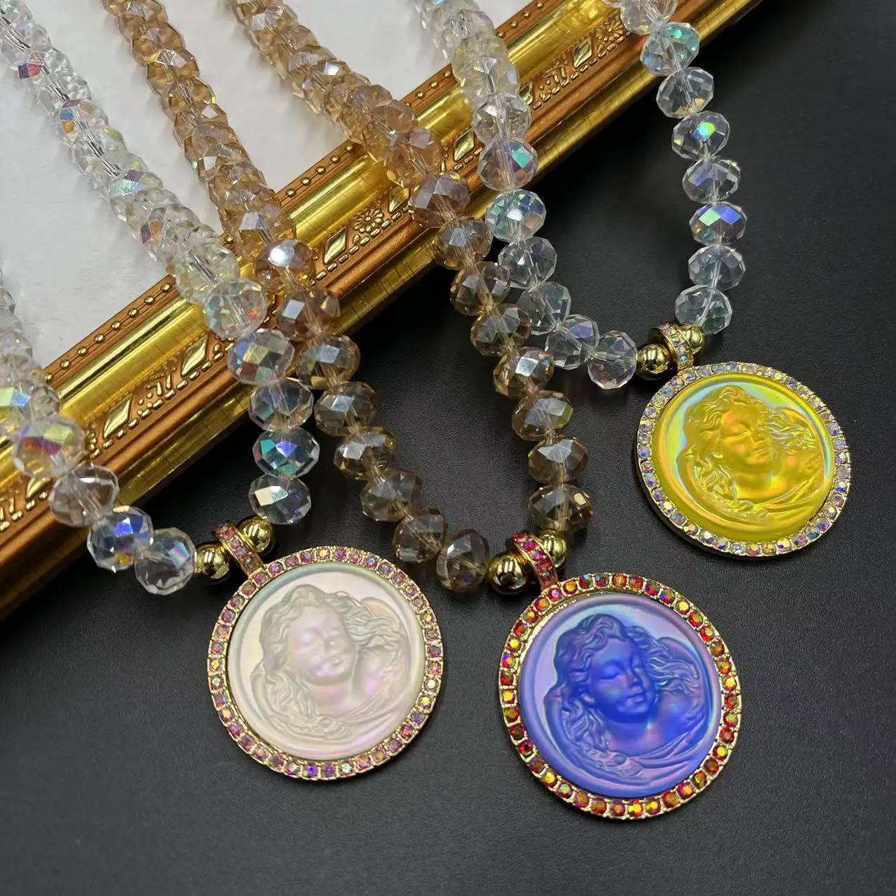 2023 New medieval style white blue yellow Sleeping Beauty beads necklace elegant retro women's banquet jewelry accessories
2023 New medieval style white blue yellow Sleeping Beauty beads necklace elegant retro women's banquet jewelry accessories