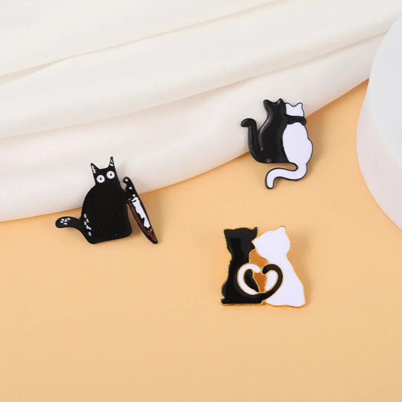Cute Black Cat with Knife Couple Cats Enamel Pins Lapel Pin Badge Brooch for Jewelry Accessory
Cute Black Cat with Knife Couple Cats Enamel Pins Lapel Pin Badge Brooch for Jewelry Accessory