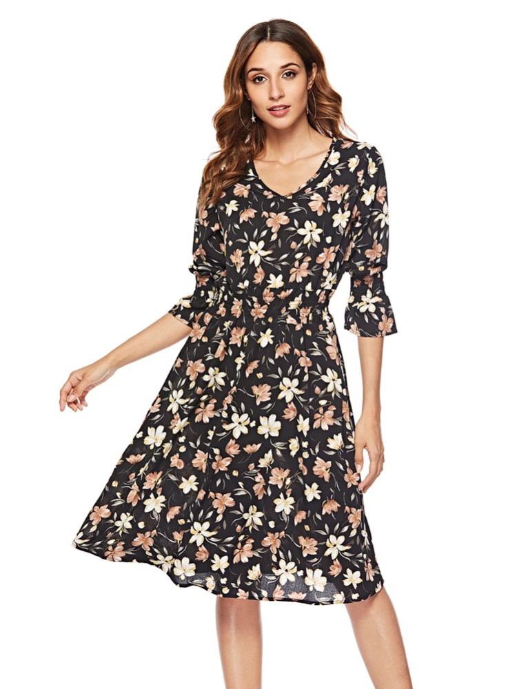2022 Women's Spring Summer Chiffon Floral Vintage Dress Female Fashion V Neck Elegant Short Sleeve Dresses
2022 Women's Spring Summer Chiffon Floral Vintage Dress Female Fashion V Neck Elegant Short Sleeve Dresses