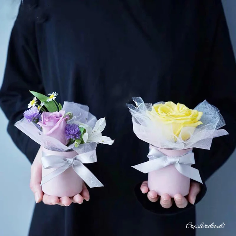 Gift Box Small Flower Bucket Valentine's Day Wrapping Packaging Mariage Candy Boxes Wedding Decoration Free Customized Stickers
Gift Box Small Flower Bucket Valentine's Day Wrapping Packaging Mariage Candy Boxes Wedding Decoration Free Customized Stickers