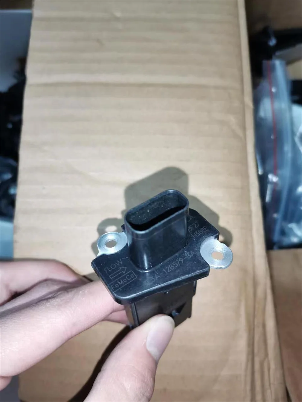 10 шт., новый датчик массового расхода воздуха Maf соединитель Форд кольлинн Мазда Mercury 3L3A-12B579-BA 3L3Z-12B579-BA
10 шт., новый датчик массового расхода воздуха Maf соединитель Форд кольлинн Мазда Mercury 3L3A-12B579-BA 3L3Z-12B579-BA