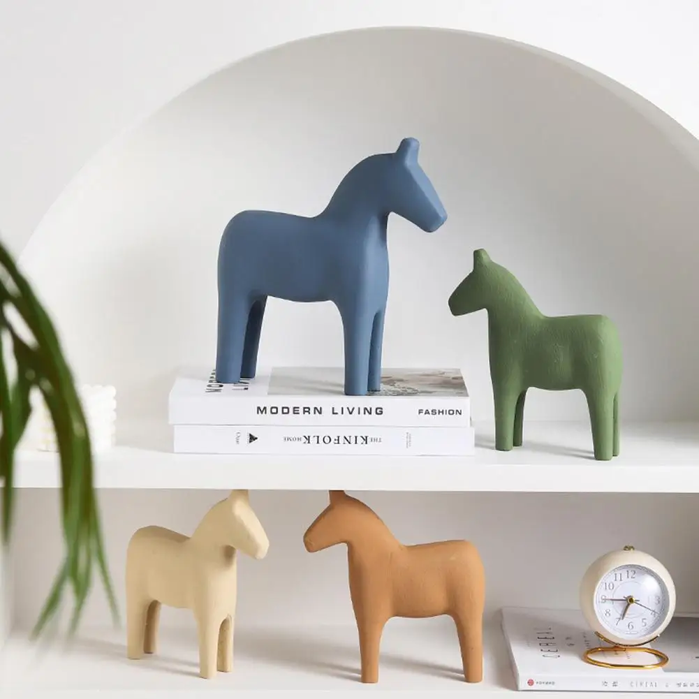 YOUZI Wooden Horse Figurine Ornament Modern Minimalist Art Crafts For Living Room Bedroom Desktop Decoration
YOUZI Wooden Horse Figurine Ornament Modern Minimalist Art Crafts For Living Room Bedroom Desktop Decoration