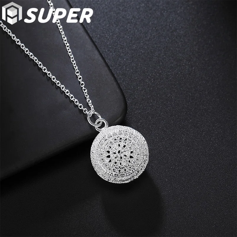 925 Sterling Silver 18 Inch Hollow Round AAA Zircon Pendant Necklace For Women Fashion Wedding Party Charm Jewelry
925 Sterling Silver 18 Inch Hollow Round AAA Zircon Pendant Necklace For Women Fashion Wedding Party Charm Jewelry