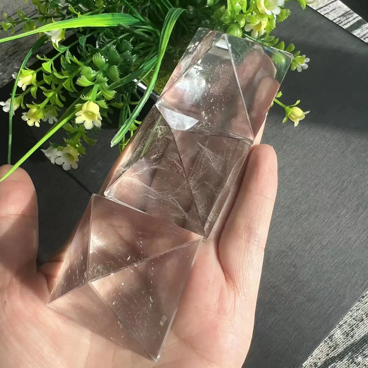 Natural Transparent Quartz Crystal Pyramid Clear Reiki Healing Natural white crystal Pyramid raw stone polishing
Natural Transparent Quartz Crystal Pyramid Clear Reiki Healing Natural white crystal Pyramid raw stone polishing