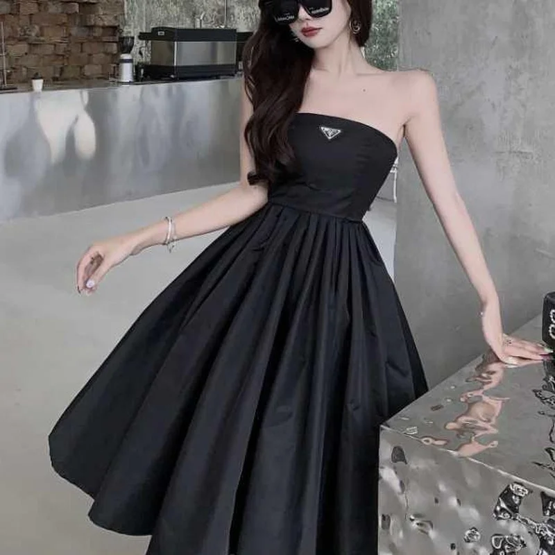 Sexy Emo Tube Top Strapless Dress y2k Women's Summer 2023 New High Waist Slim Dresses Vintage A Line Bodycon Punk Dark Academia
Sexy Emo Tube Top Strapless Dress y2k Women's Summer 2023 New High Waist Slim Dresses Vintage A Line Bodycon Punk Dark Academia