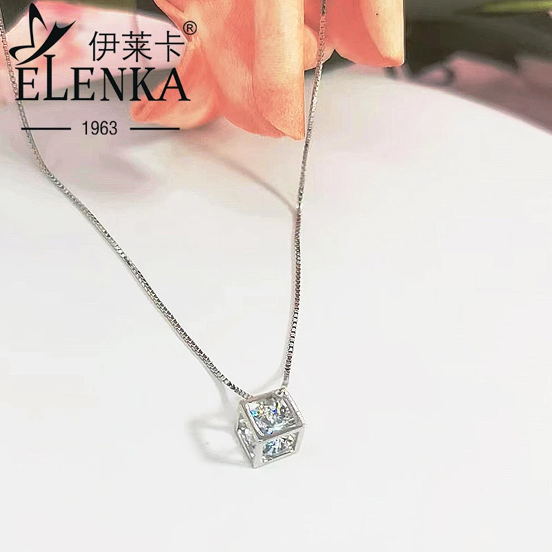 Luxury S925 Stamp Sterling Silver Necklace for Girls Square Frame Movable Zircon Pendant Necklace for Women Fine Jewelry Gifts
Luxury S925 Stamp Sterling Silver Necklace for Girls Square Frame Movable Zircon Pendant Necklace for Women Fine Jewelry Gifts