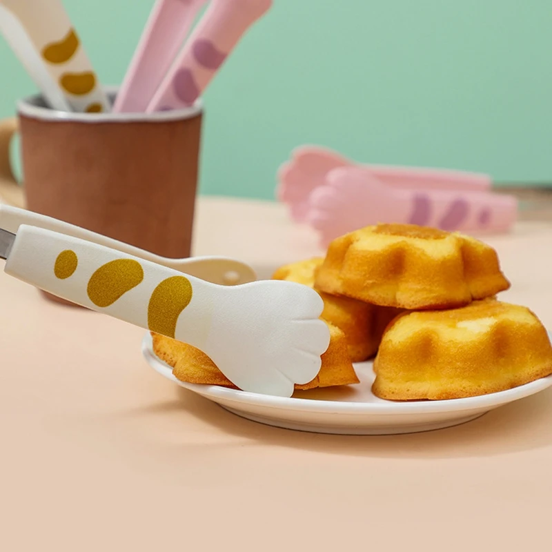 Cute Cat Paw Food Tongs Stainless Steel Barbecue Tongs Multifunction Meal Dessert Tongs Sandwich Baking Clip Kitchen Accessories
Cute Cat Paw Food Tongs Stainless Steel Barbecue Tongs Multifunction Meal Dessert Tongs Sandwich Baking Clip Kitchen Accessories