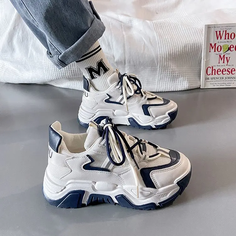 Женские туфли на резиновой подошве, на низком каблуке, весна 2023 
Женские туфли на резиновой подошве, на низком каблуке, весна 2023