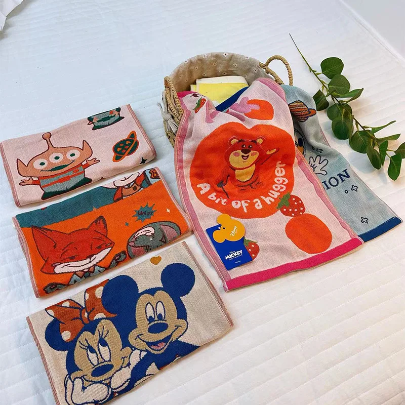 Disney Lotso Five-layer Cotton Gauze Towel 5 Strips Mickey Minnie Kids Cotton Skin-friendly Towel 25*50CM Anime Peripheral
Disney Lotso Five-layer Cotton Gauze Towel 5 Strips Mickey Minnie Kids Cotton Skin-friendly Towel 25*50CM Anime Peripheral
