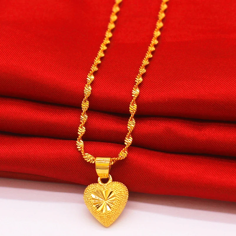 Copper Gold Plated Necklaces Love Heart Pendant Necklace Fashion Frosted Clavicle Chain Exquisite Jewelry Gifts For Women Girl
Copper Gold Plated Necklaces Love Heart Pendant Necklace Fashion Frosted Clavicle Chain Exquisite Jewelry Gifts For Women Girl
