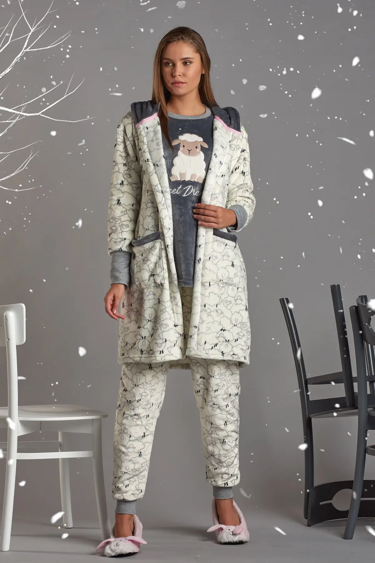 Dressing Gown Lamb Single Fashion Robe Female Bathrobe Sexy Peignoir Kimono Bride Dressing Gown Gown Gown Gown Gown
Dressing Gown Lamb Single Fashion Robe Female Bathrobe Sexy Peignoir Kimono Bride Dressing Gown Gown Gown Gown Gown