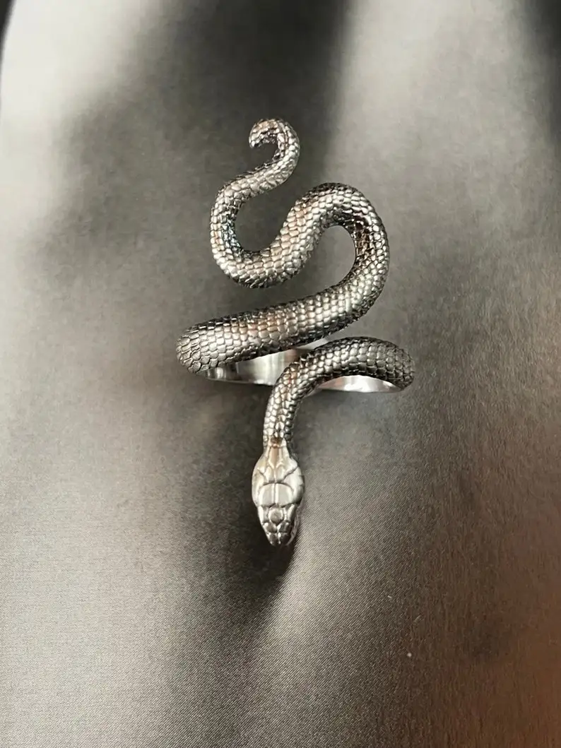 Silver SNAKE Ring Adjustable Serpent Ring animal ring 
Silver SNAKE Ring Adjustable Serpent Ring animal ring