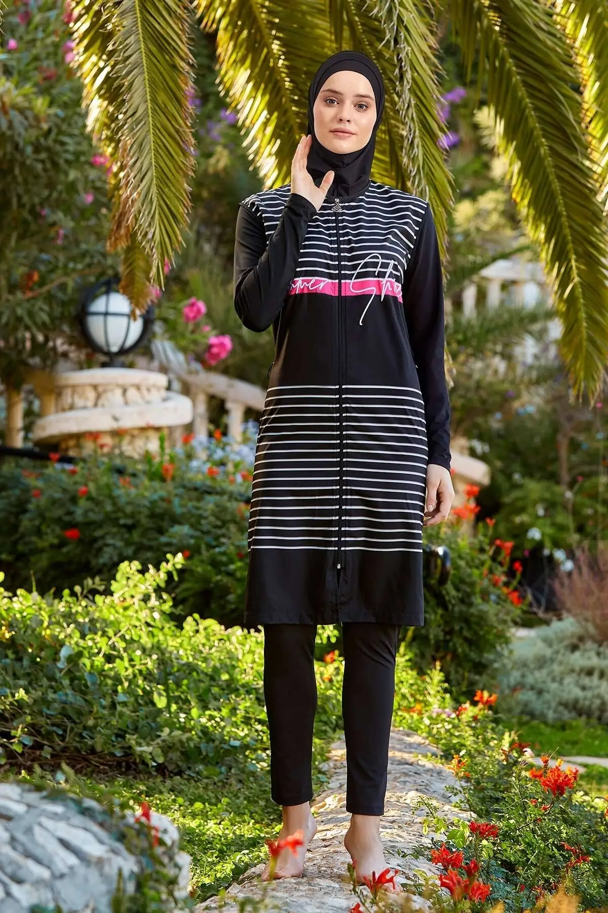New Burkinis Muslim Swimwear Modest Summer Clothing Long Sleeve Swimming Hijab Sport Islamic Swimsuit Bathing Suit Suit
New Burkinis Muslim Swimwear Modest Summer Clothing Long Sleeve Swimming Hijab Sport Islamic Swimsuit Bathing Suit Suit