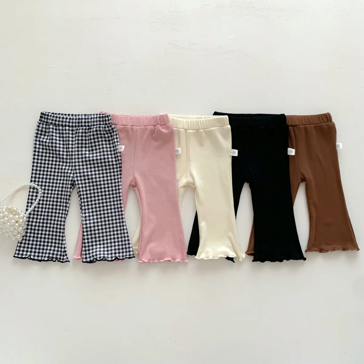 Весенне-летние детские брюки, клетчатые расклешенные брюки для девочек, однотонные детские леггинсы с высокой талией и оборками, хлопковые ребристые повседневные брюки для малышей