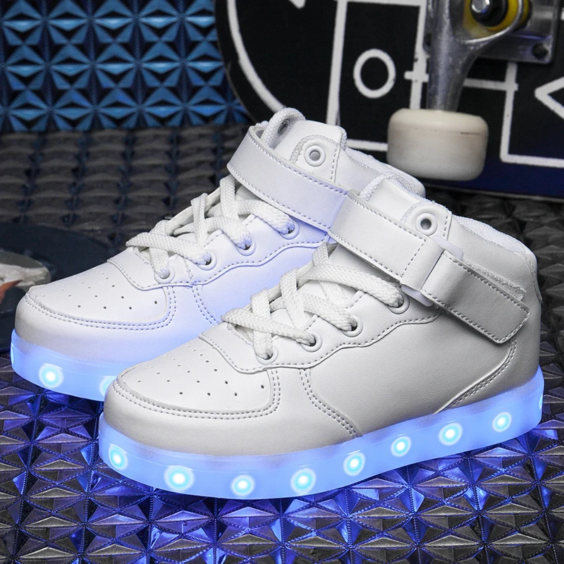 Size25-40 Children LED Shoes for Kids Boys Glowing Sneakers with Luminous sole Running Shoes with Lights krasovki with backlight
Size25-40 Children LED Shoes for Kids Boys Glowing Sneakers with Luminous sole Running Shoes with Lights krasovki with backlight