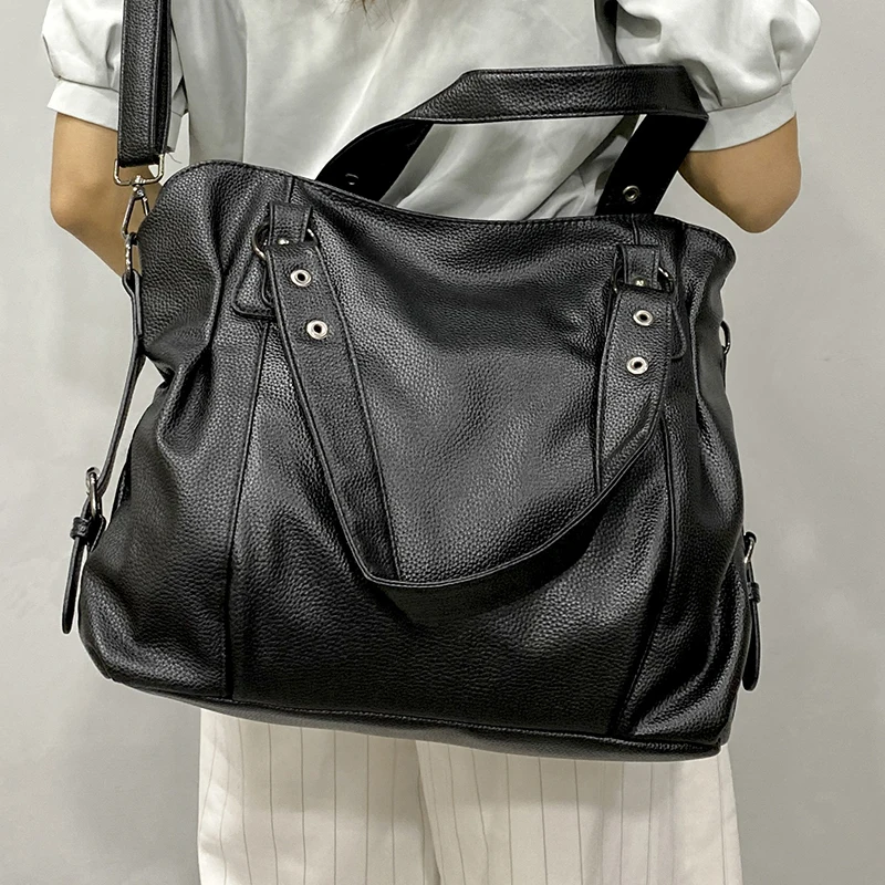Female Black Roomy Shoulder Bag Aesthetic Stylish Large Women's Commuter Handbag Leather Crossbody Bags Sac A Main De Luxe Femme
Female Black Roomy Shoulder Bag Aesthetic Stylish Large Women's Commuter Handbag Leather Crossbody Bags Sac A Main De Luxe Femme