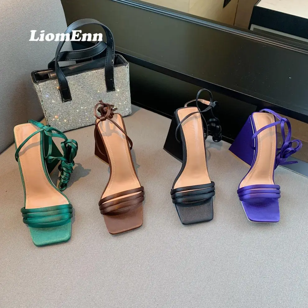 2022 Summer Sexy Strappy Heels Sandals Women Party Dress Shoes Purple Green Lace Up Chunky High Heels Sandals For Women Designer
2022 Summer Sexy Strappy Heels Sandals Women Party Dress Shoes Purple Green Lace Up Chunky High Heels Sandals For Women Designer