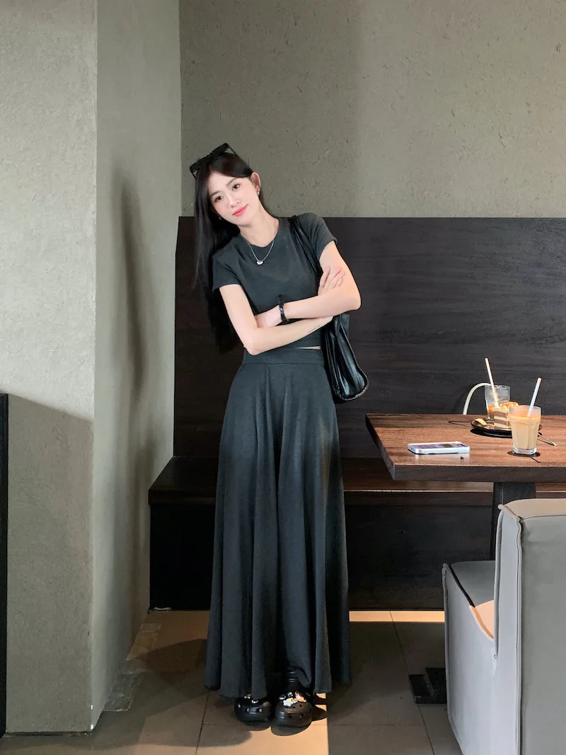 Летний Новый комплект из двух предметов GP3976, дизайнерская футболка со шнуровкой на спине и коротким рукавом, топ с высокой талией и длинная юбка
Летний Новый комплект из двух предметов GP3976, дизайнерская футболка со шнуровкой на спине и коротким рукавом, топ с высокой талией и длинная юбка