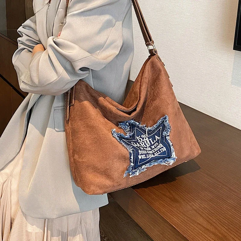 Velvet Big Star Pattern Design Korean Fashion Women's Leather Shoulder Bag Ladies Handbags 2023 Winter High-capacity Tote Bag 
Velvet Big Star Pattern Design Korean Fashion Women's Leather Shoulder Bag Ladies Handbags 2023 Winter High-capacity Tote Bag