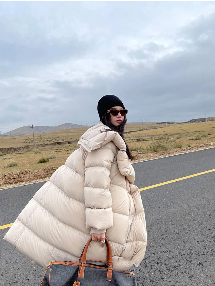 KBAT 2022 Women Cotton Jacket Thick Warm Snowjacket Fluff Long Parka Female Water proof Outerware Oversized Coat
KBAT 2022 Women Cotton Jacket Thick Warm Snowjacket Fluff Long Parka Female Water proof Outerware Oversized Coat