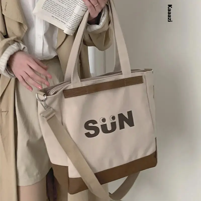 Модный холщовый рюкзак для покупок, женская сумка на плечо, новинка 2023, простые сумки, Роскошные Дизайнерские повседневные универсальные сумки через плечо
Модный холщовый рюкзак для покупок, женская сумка на плечо, новинка 2023, простые сумки, Роскошные Дизайнерские повседневные универсальные сумки через плечо