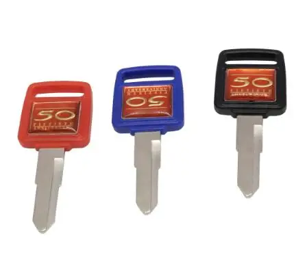 Новые ключи для мотоцикла Uncut для Honda пятиюбилея CB600 CB1000 VETC CB400 Левая или правая сторона
Новые ключи для мотоцикла Uncut для Honda пятиюбилея CB600 CB1000 VETC CB400 Левая или правая сторона