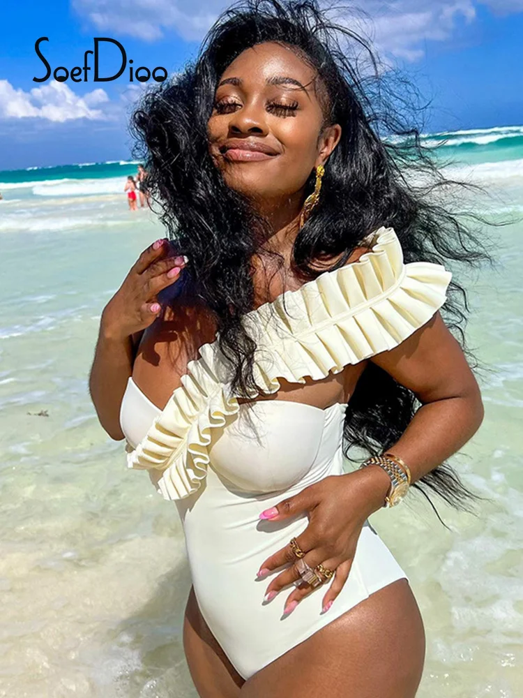 Soefdioo Solid Flounces One Shoulder Sleeveless Bodycon Rompers 2022 Summer Women Fashion Bodysuits Sexy Holiday Beachwear
Soefdioo Solid Flounces One Shoulder Sleeveless Bodycon Rompers 2022 Summer Women Fashion Bodysuits Sexy Holiday Beachwear