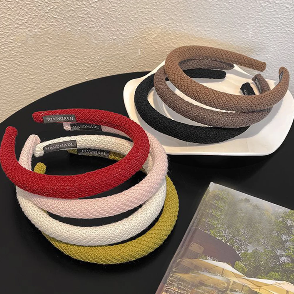 Женская вязаная повязка на голову, однотонная шерстяная повязка на голову, винтажный головной убор на осень и зиму, Французский Ретро ободок
Женская вязаная повязка на голову, однотонная шерстяная повязка на голову, винтажный головной убор на осень и зиму, Французский Ретро ободок