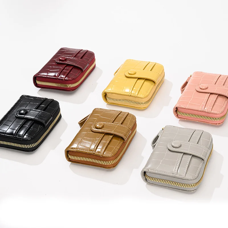 2022 New Card Holder Women's Small And Exquisite Crocodile Pattern Multi-card Organ Business Cards Card Holder Zipper Wallet
2022 New Card Holder Women's Small And Exquisite Crocodile Pattern Multi-card Organ Business Cards Card Holder Zipper Wallet