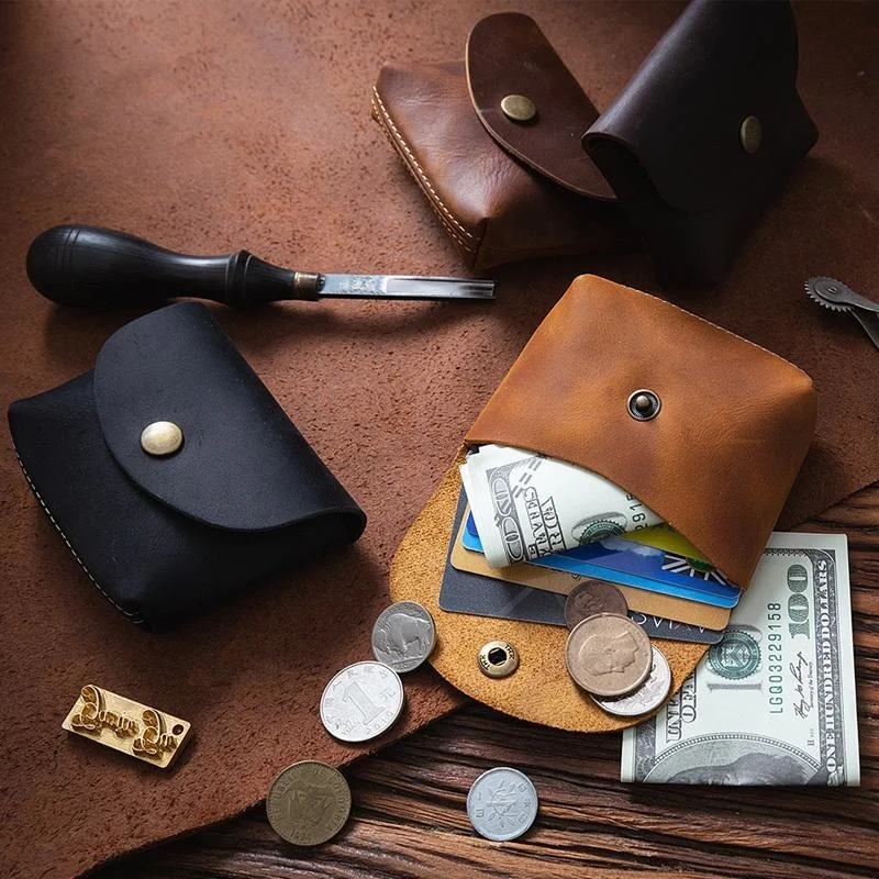 Новинка 2022, мужской короткий простой кошелек для мелочи, кожаная сумка для мелочи с пряжкой из 100% коровьей кожи, многофункциональный кожаны... 
Новинка 2022, мужской короткий простой кошелек для мелочи, кожаная сумка для мелочи с пряжкой из 100% коровьей кожи, многофункциональный кожаны...