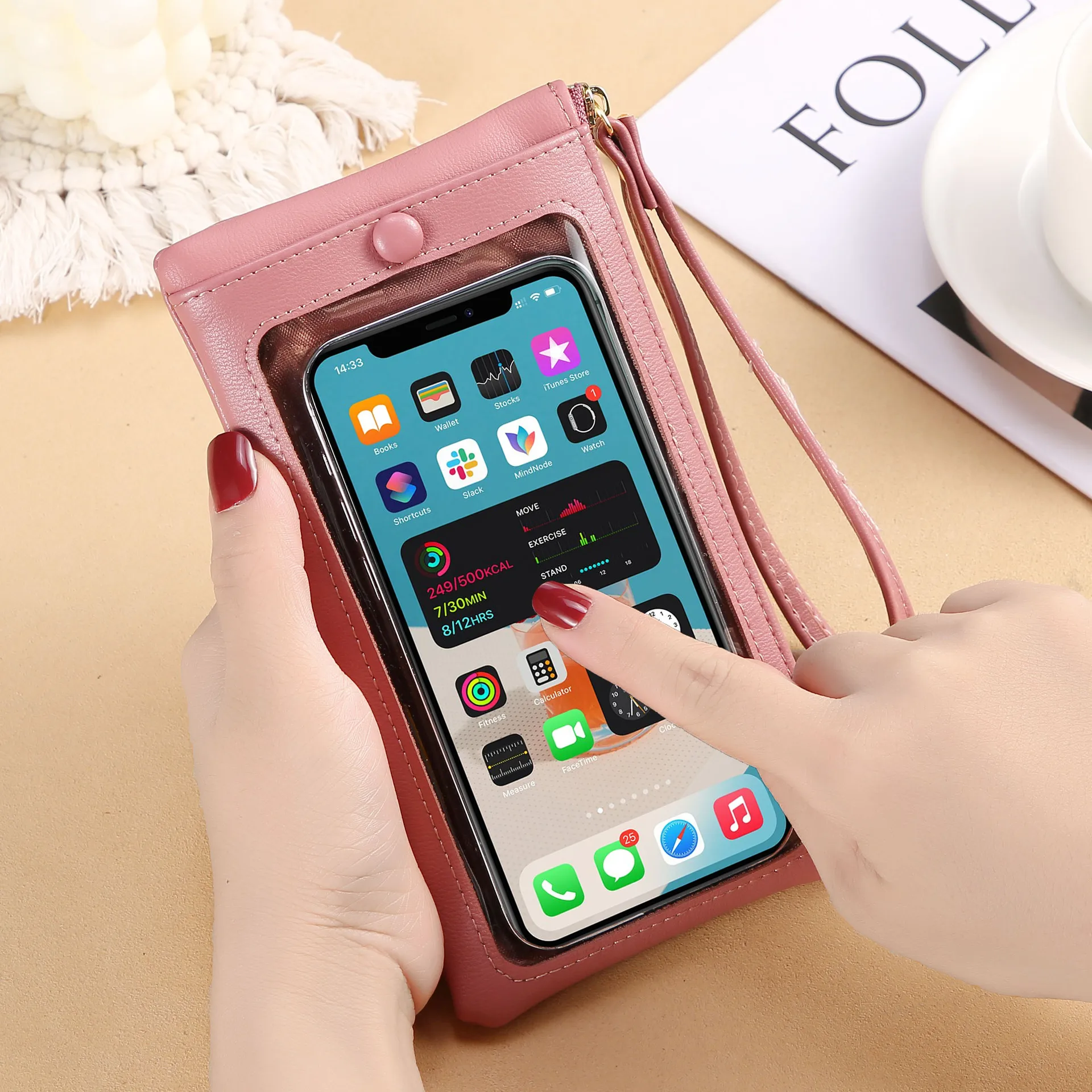Transparent Touch-screen Phone Wallet Bag Women Wrist Clutch Purse Bag Large Capacity Travel Card Holder Girls Long Coin Purses
Transparent Touch-screen Phone Wallet Bag Women Wrist Clutch Purse Bag Large Capacity Travel Card Holder Girls Long Coin Purses