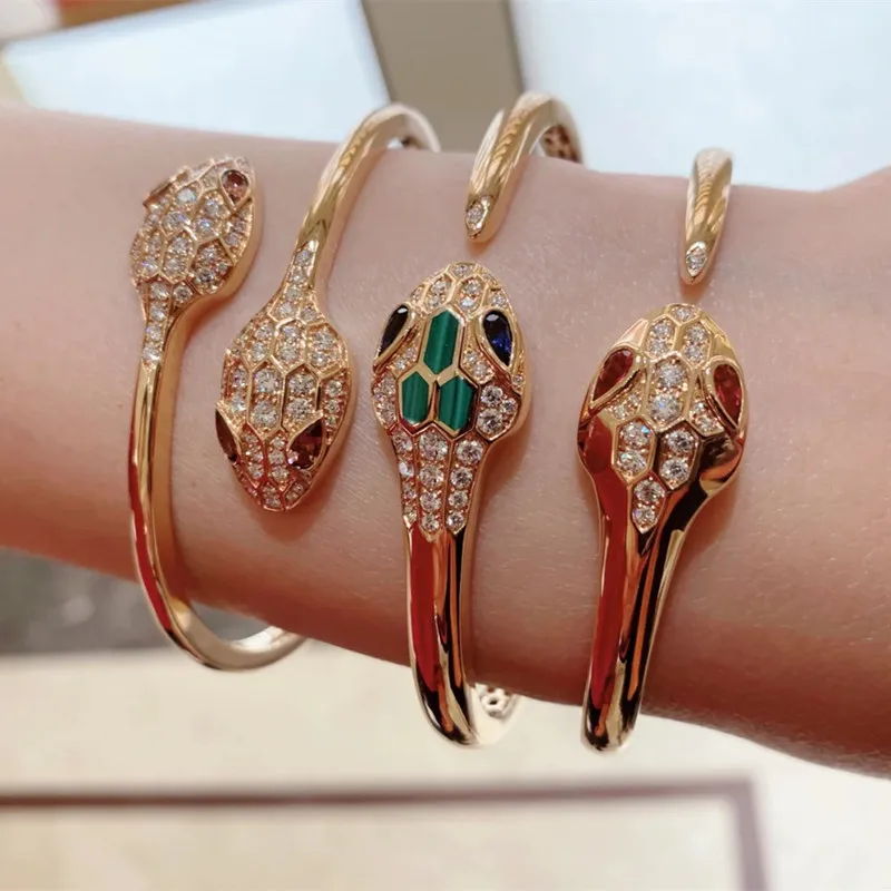100% Sterling Silver Fashion Charm Women's Bracelet Luxury Brand Wind Gem Noble Style
100% Sterling Silver Fashion Charm Women's Bracelet Luxury Brand Wind Gem Noble Style
