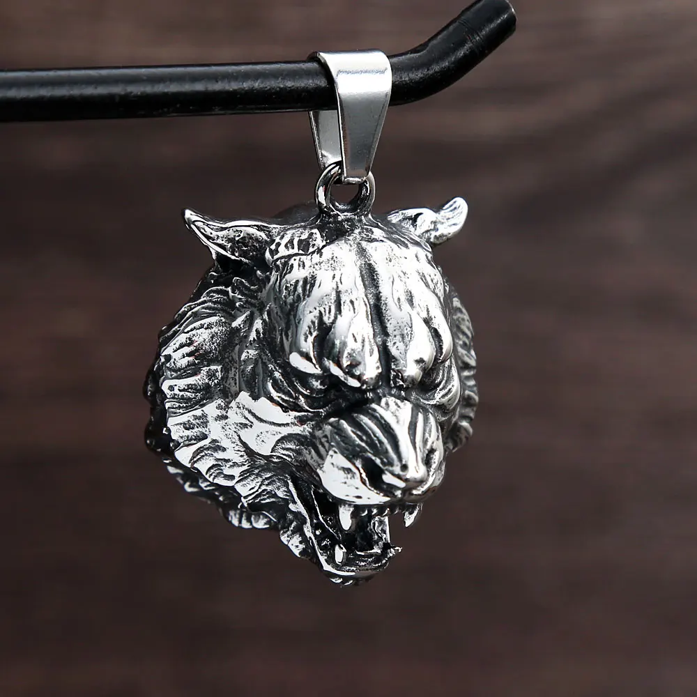 Vintage Tiger Head Pendant Necklace Stainless Steel Lion Head Necklace for Men Women Fashion Punk Hip Hop Biker Jewelry Gift
Vintage Tiger Head Pendant Necklace Stainless Steel Lion Head Necklace for Men Women Fashion Punk Hip Hop Biker Jewelry Gift