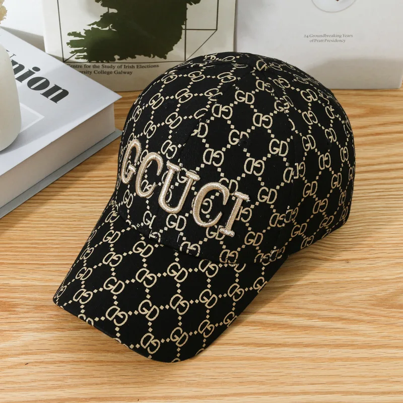 GCUCI Embroidered Baseball Cap Spring Autumn 2022 New Style Sunshade Peaked Cap Men Women Couples Plaid Trendy Hat Fashion Hats
GCUCI Embroidered Baseball Cap Spring Autumn 2022 New Style Sunshade Peaked Cap Men Women Couples Plaid Trendy Hat Fashion Hats