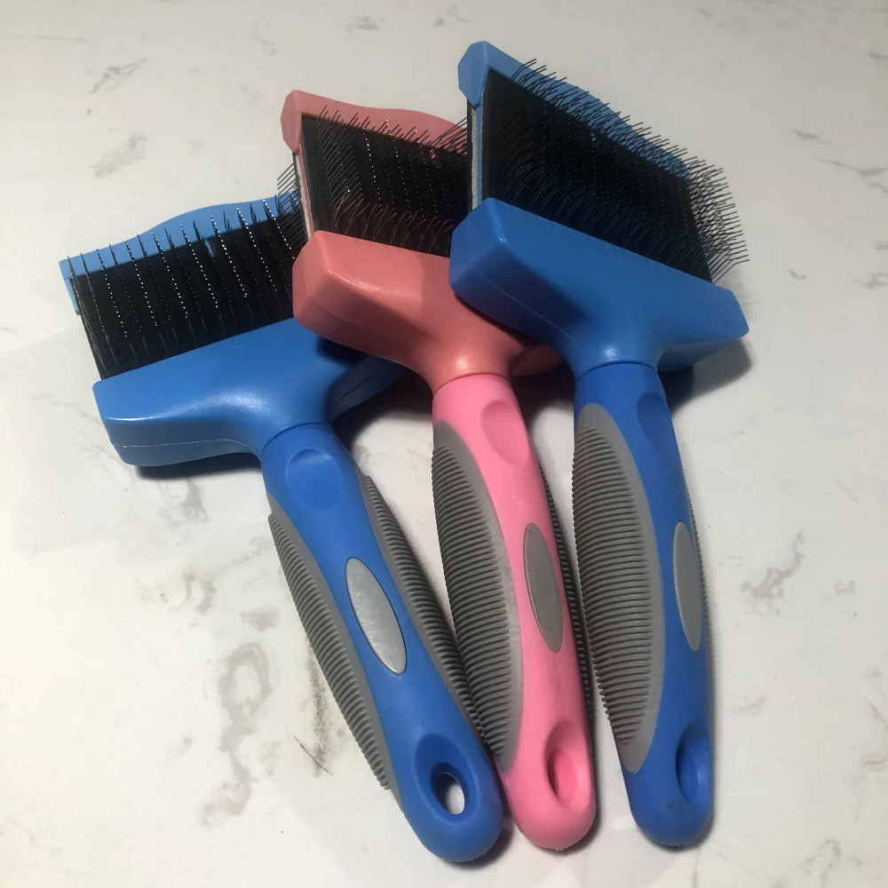 Dog Slicker Brush for Goldendoodles, Labradoodles other Poodle-crosses with Medium, Long Hair, Dog Detangler Brush for Dematting
Dog Slicker Brush for Goldendoodles, Labradoodles other Poodle-crosses with Medium, Long Hair, Dog Detangler Brush for Dematting