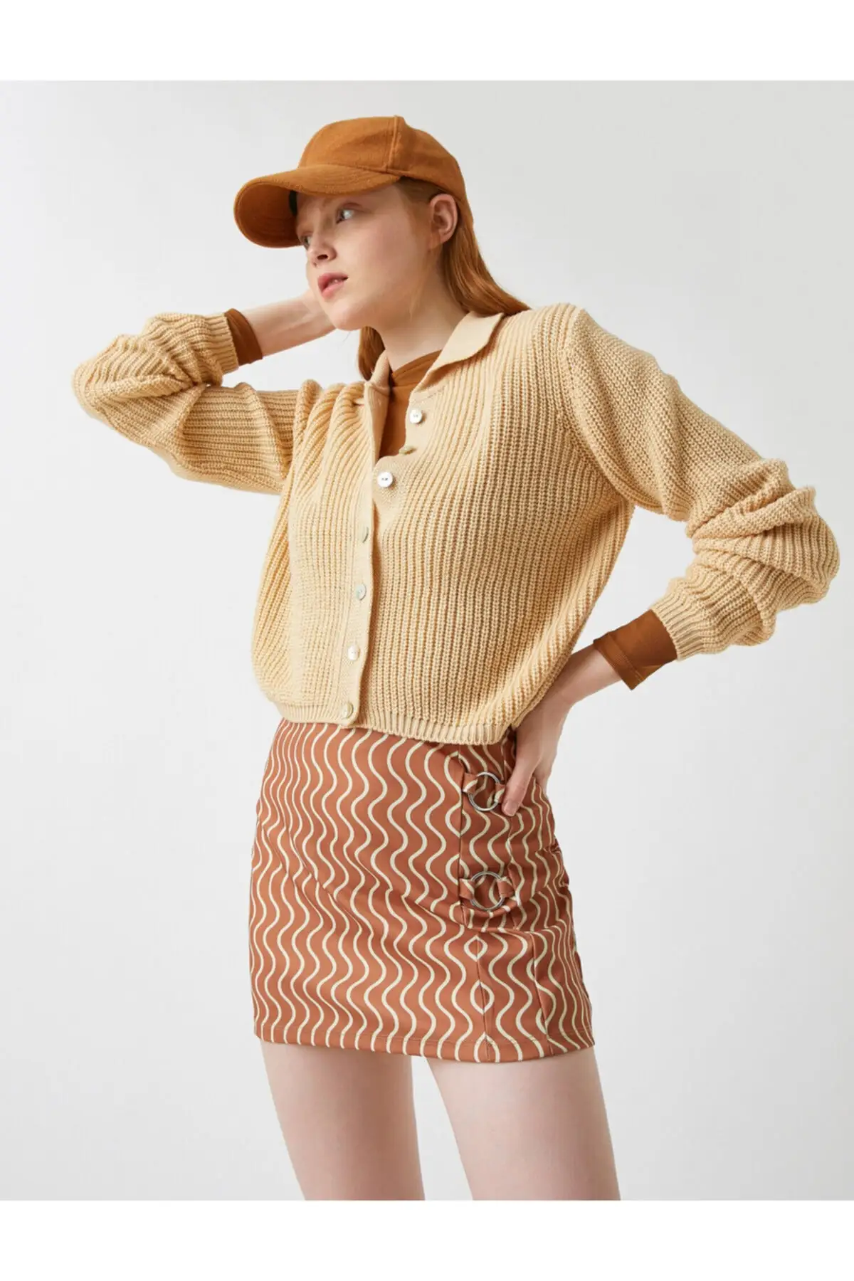 Women's Cardigan Buttoned sportswear Casual Knitted Quality Fashion Cardigan Sweaters Loose Sweater Sweater Jumper
Women's Cardigan Buttoned sportswear Casual Knitted Quality Fashion Cardigan Sweaters Loose Sweater Sweater Jumper