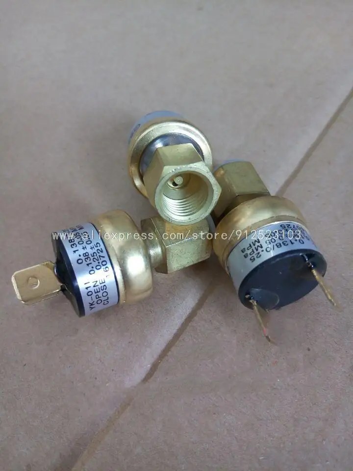 YK series pressure switch controller YK-01L 0.138/0.25 MPA Air conditioning heat pump high pressure low close connect
YK series pressure switch controller YK-01L 0.138/0.25 MPA Air conditioning heat pump high pressure low close connect