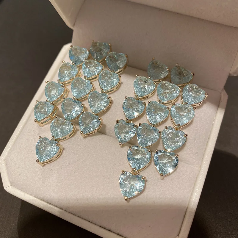2022 New Arrival Luxury 925 Silver Needle Tassel Earrings Light Blue Cubic Zirconia Romantic Heart Crystal Long Earring Jewelry
2022 New Arrival Luxury 925 Silver Needle Tassel Earrings Light Blue Cubic Zirconia Romantic Heart Crystal Long Earring Jewelry