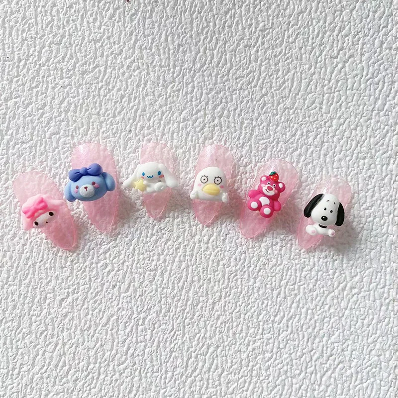 10 шт./компл. Kawaii Sanrios аксессуары для дизайна ногтей колокольчики My Melody Cinnamoroll почтовые декорации из искусственной смолы
10 шт./компл. Kawaii Sanrios аксессуары для дизайна ногтей колокольчики My Melody Cinnamoroll почтовые декорации из искусственной смолы