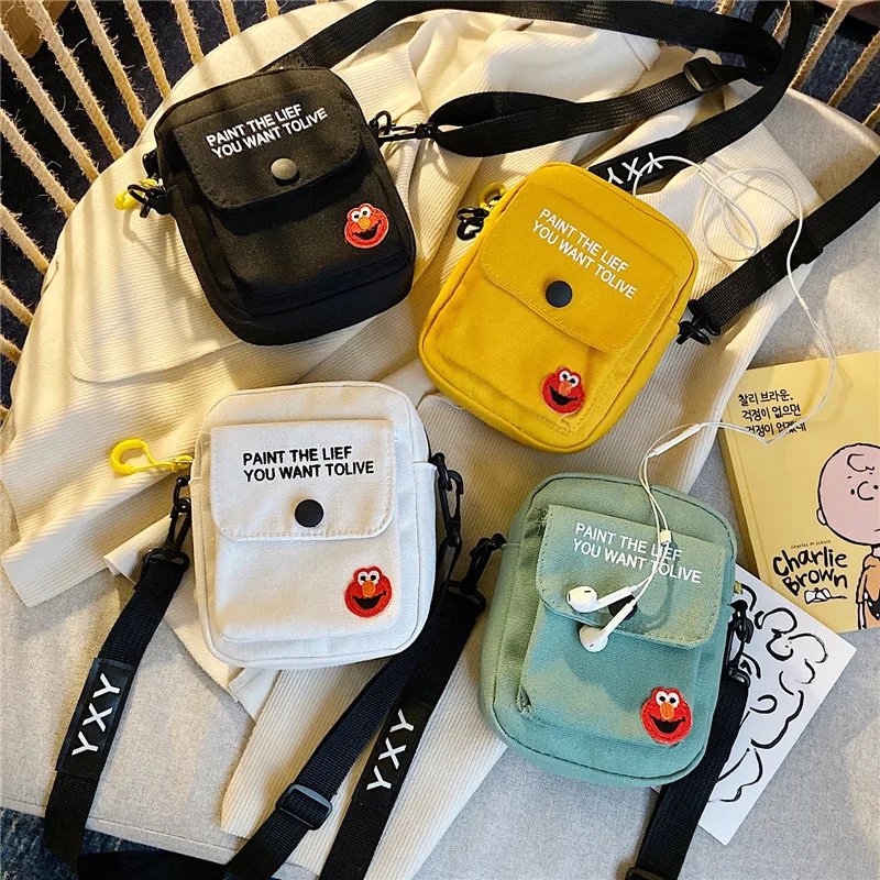 New Fashion Korean Style Canvas Cross-body Bag Pure Color Female Bag Network Red with Students Small Fresh Versatile Shoulder
New Fashion Korean Style Canvas Cross-body Bag Pure Color Female Bag Network Red with Students Small Fresh Versatile Shoulder