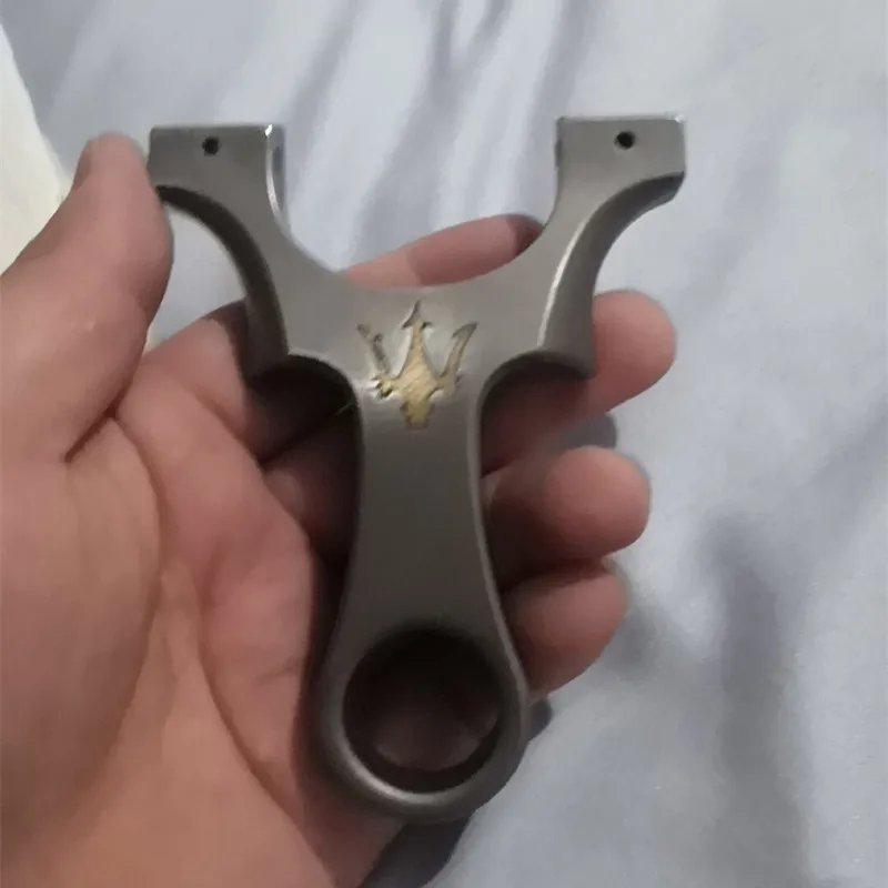 Tc21 Titanium Alloy Slingshot High Precision Flat Leather Slingshot Professional Fast Bow Outdoor Special For Hunting Slingshot
Tc21 Titanium Alloy Slingshot High Precision Flat Leather Slingshot Professional Fast Bow Outdoor Special For Hunting Slingshot