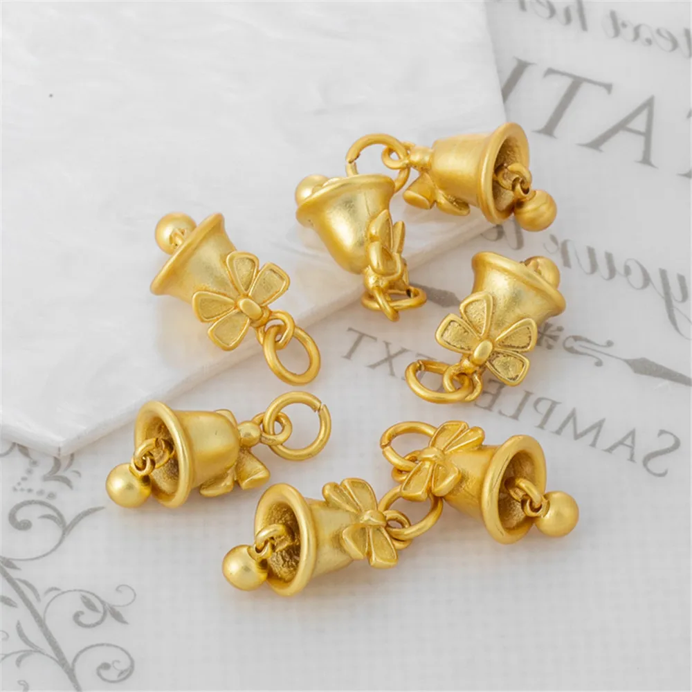 18K Gold covered dumb gold bow christmas bell pendant tassel bracelet necklace DIY shape handmade jewelry pendant
18K Gold covered dumb gold bow christmas bell pendant tassel bracelet necklace DIY shape handmade jewelry pendant